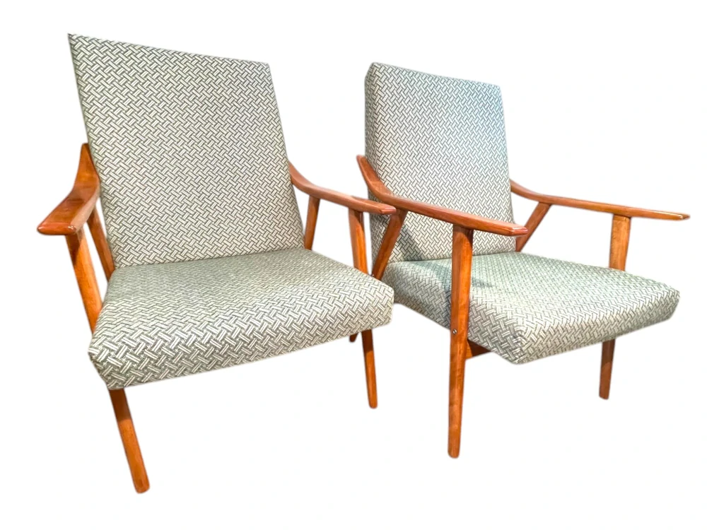 Starožitná křesla – český poválečný design