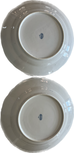Mělký talíř porcelánka Dubí cibulák