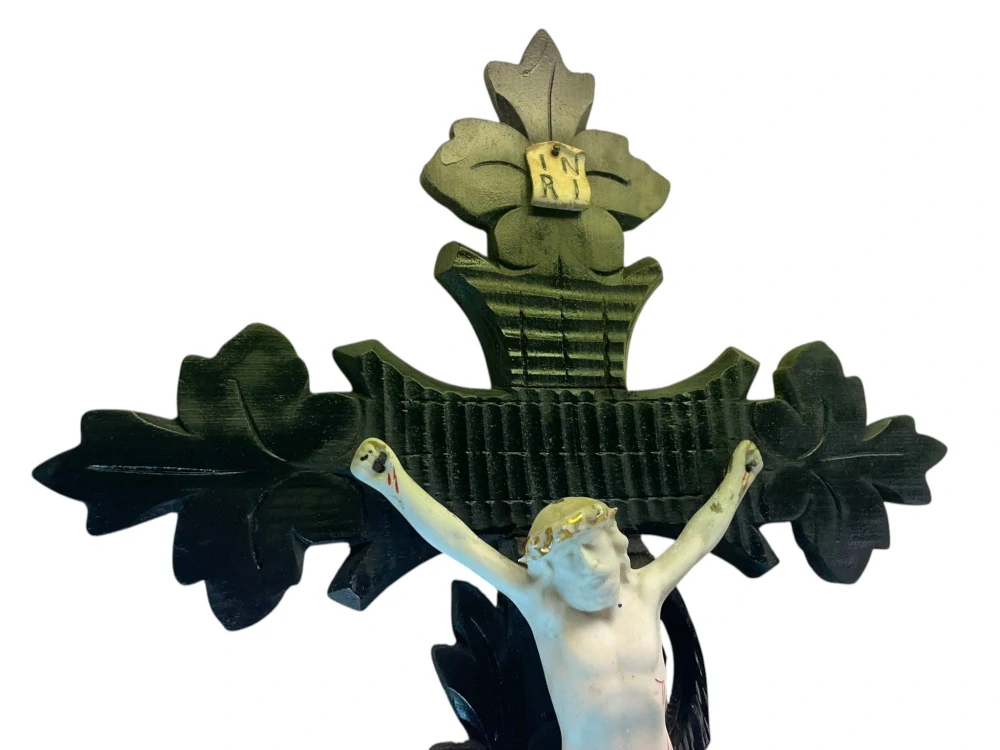  Starožitný řezbovaný kříž/krucifix