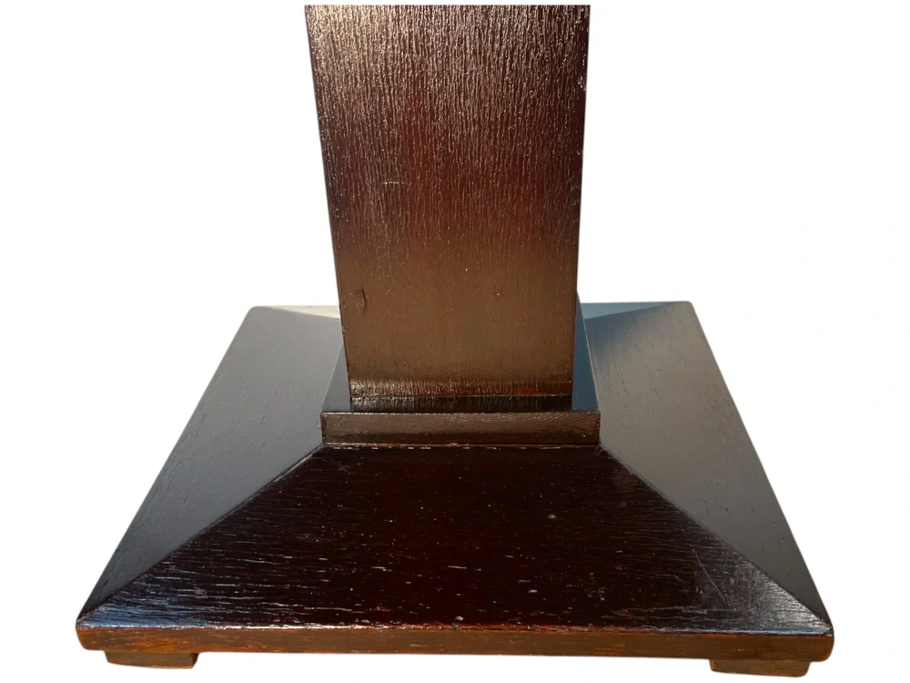 Starožitný konferenční stolek – rondokubismus